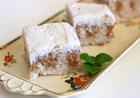 Pumpkin Poke Cake | Island Farms