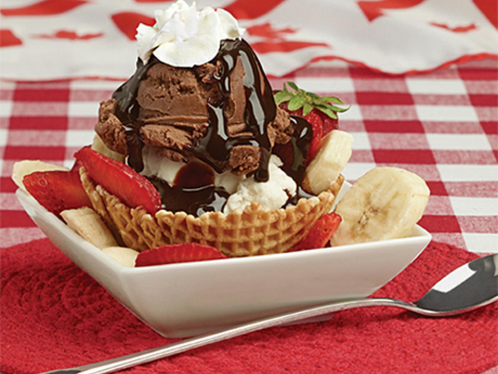 Oh Canada Sundae recipe